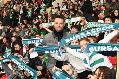 Osmangazi Belediyesi’nden Bursaspor’a Tam Destek: Çocuklar Tribünde Yerini Aldı