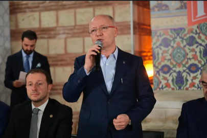 Davut Gürkan TÜGVA Bursa’nın Gönül Sofrasında Gençlerle Bir Araya Geldi