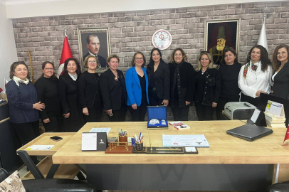 CHP Nilüfer Kadın Kolları’ndan Alevi Kültür Derneği’ne Ziyaret