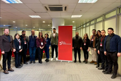 Bursa’da Gençlik Kadroları “Yönetici Eğitimi”ni Tamamladı