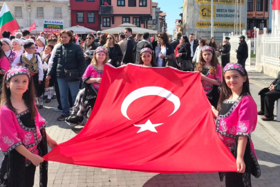 MUDANYA’DA 23 NİSAN COŞKUSU RENKLİ GÖRÜNTÜLERE SAHNE OLDU