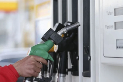 Benzin ve motorine zam geliyor: Pompaya yansıyacak