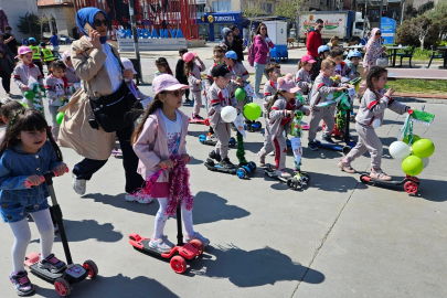 Bursa Mudanya’da miniklere 'scooter' şenliği