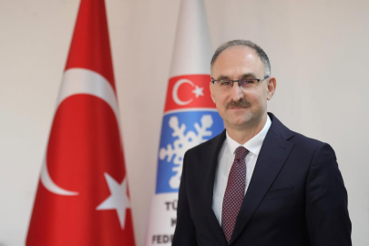 Bursa’nın önemli spor bürokratlarından Prof. Dr. Süleyman Şahin güven tazeledi!