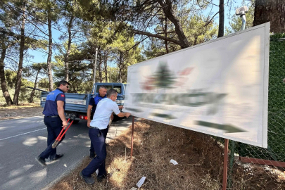Zabıta affetmedi! Usulsüz tabelalar indirildi